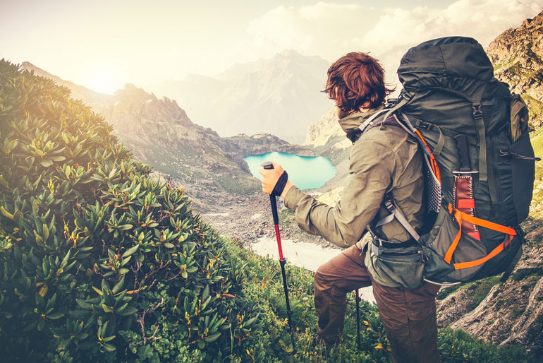 Backpacker vs Flashpacker? What Type Of Traveler Are You?