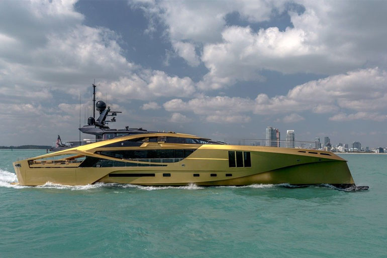 History Supreme Yacht